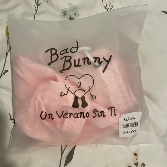 Bad Bunny Un Verano Sin Ti swimming trunks - Picture 2 of 5